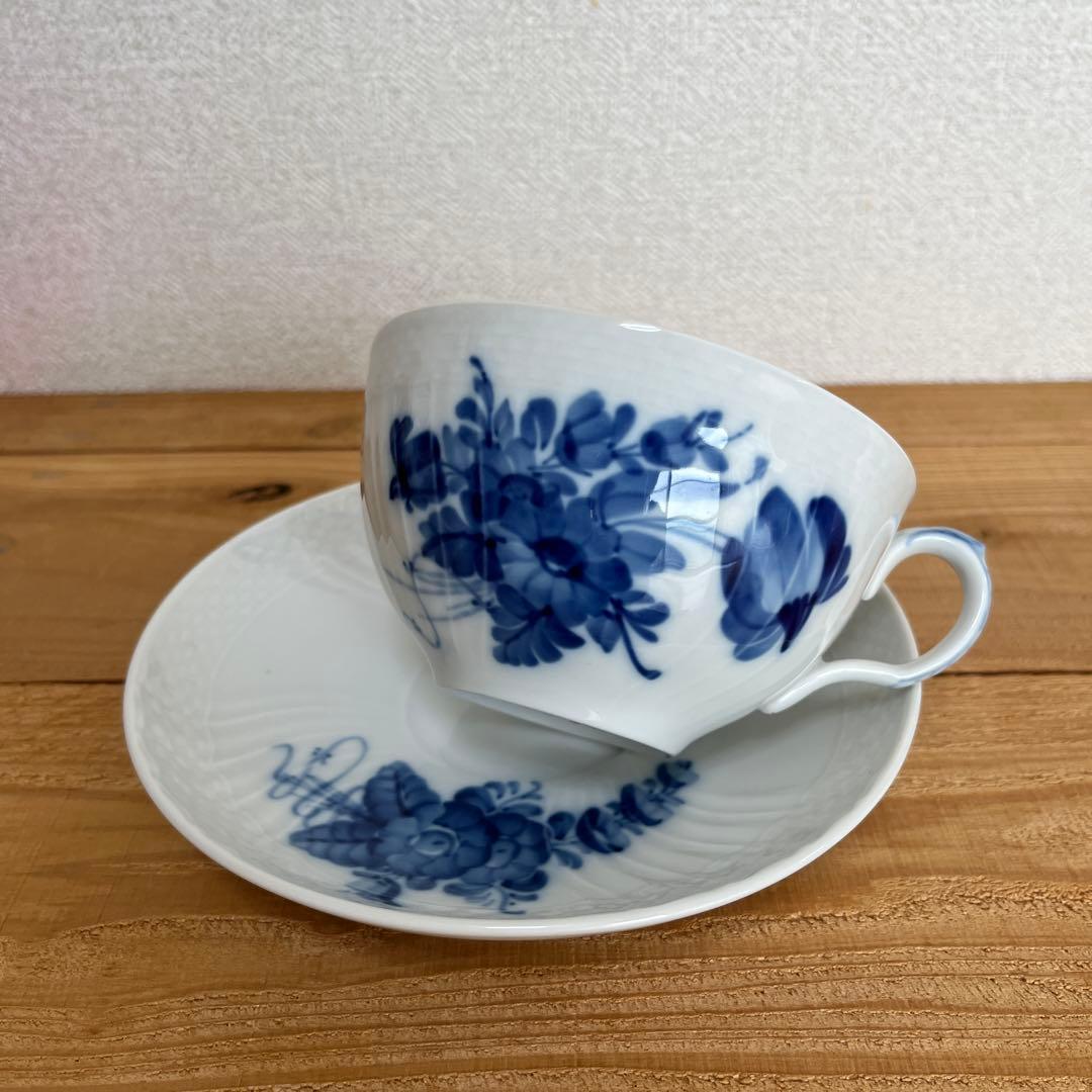 ロイヤルコペンハーゲン　ティーカップ&ソーサー　モーニングカップ
