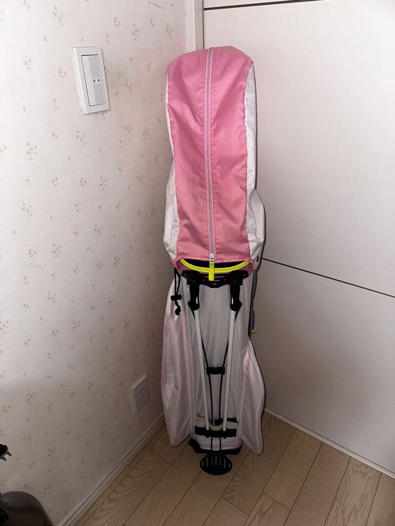 adidas レディス　キャディバッグ ピンク/ホワイト　軽量