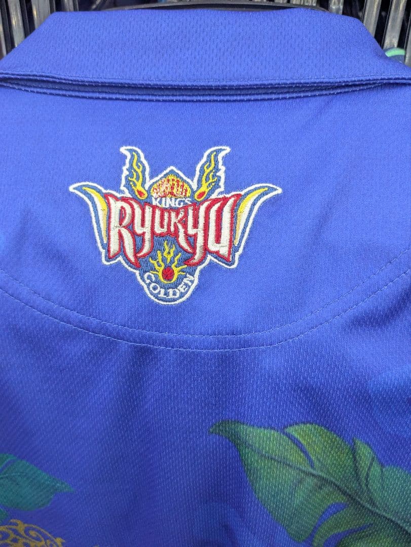 新品未使用 タグ付 琉球ゴールデンキングス　かりゆしウェア　ゴルディ　限定モデル