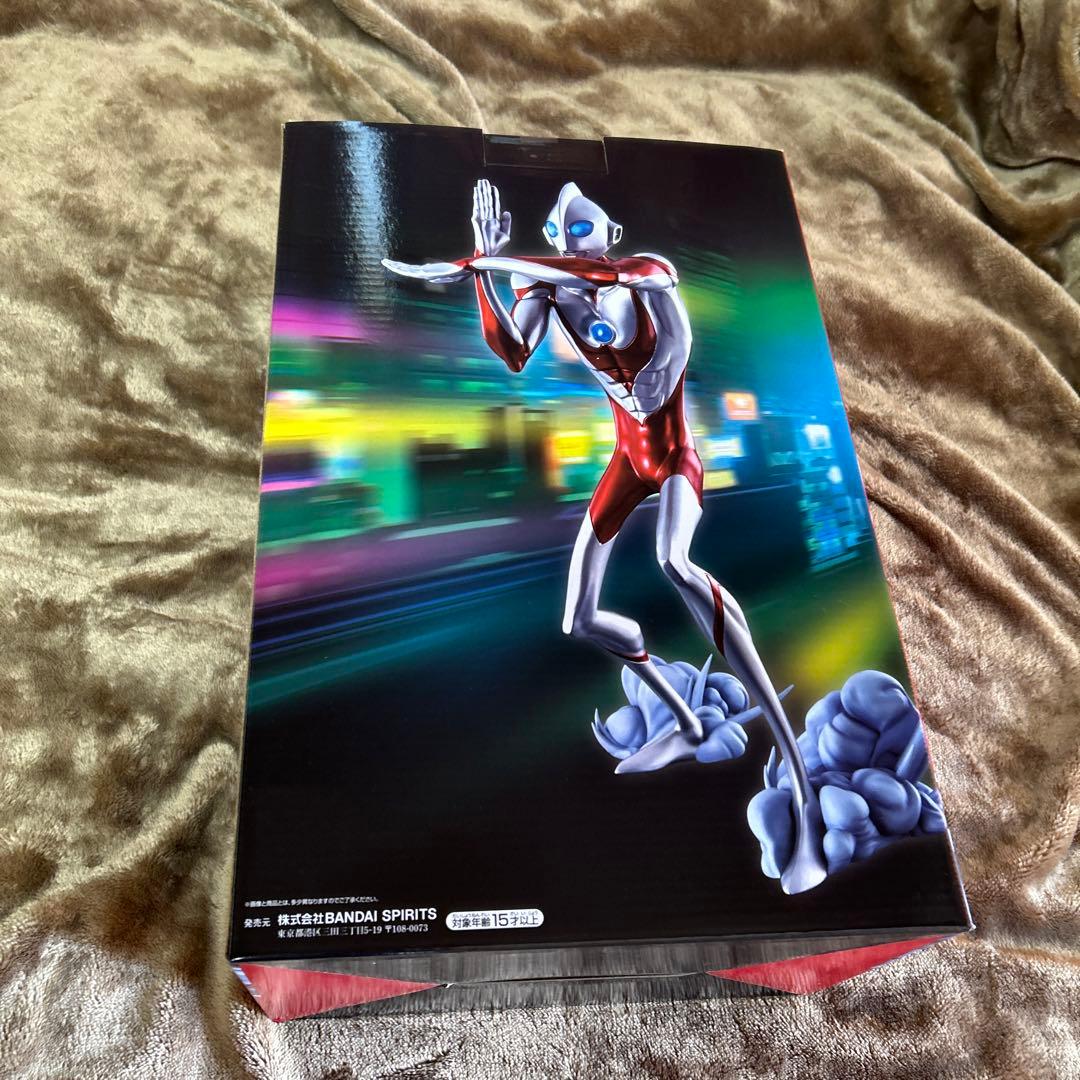 BANDAI ウルトラマン MASTERLISE メタリックVer. 新品