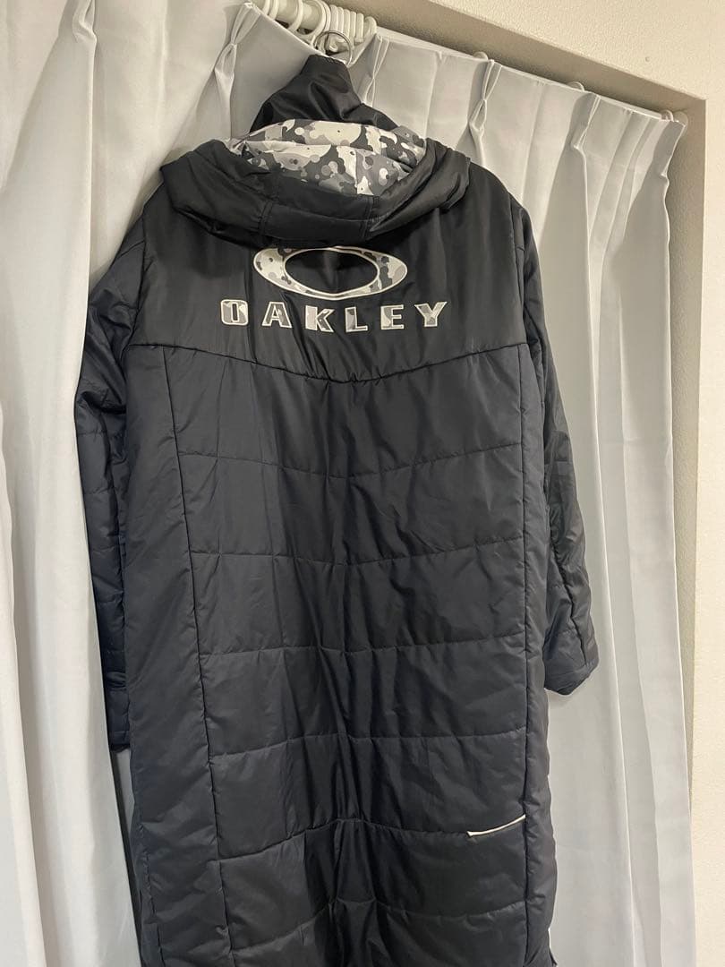 OAKLEY フード付きベンチコート ブラック