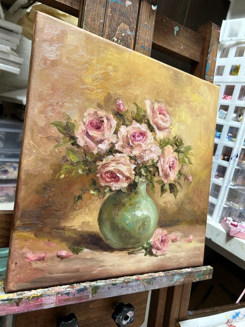 油彩画 ピンクのバラ 緑の花瓶　額縁付き