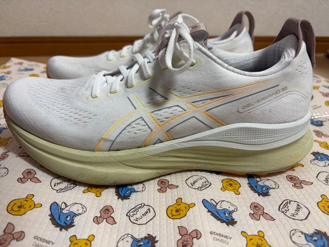 ASICS GEL-KAYANO 32 ホワイト/オレンジグロー) 27.5cm