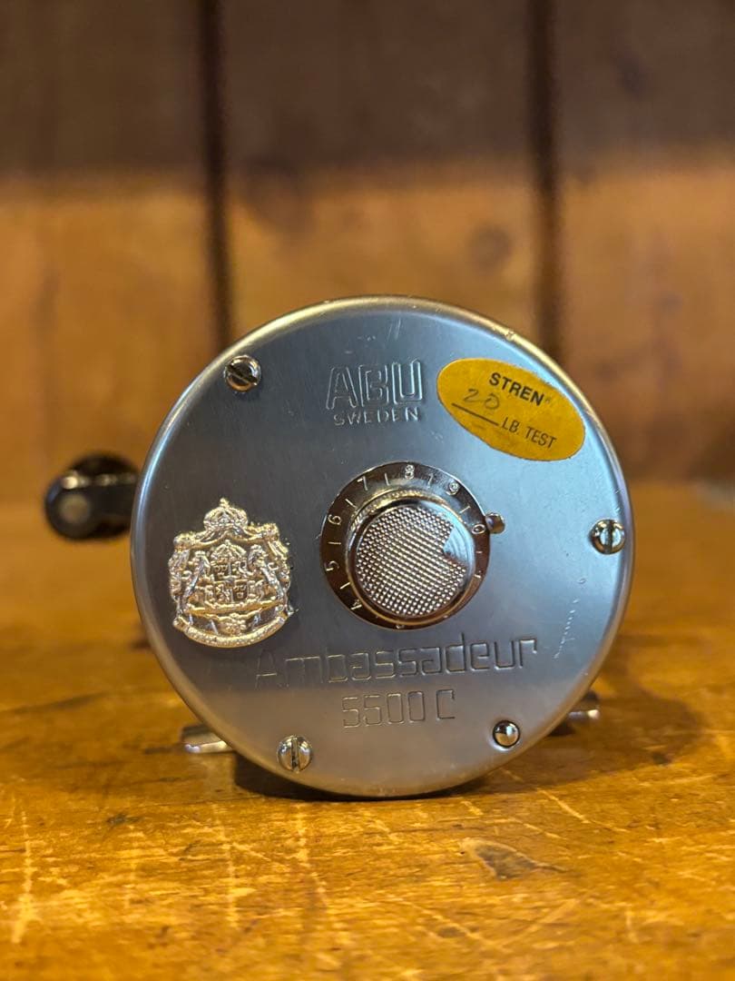 【美品77年モデル】 アブ アンバサダー 5500C 整備済み