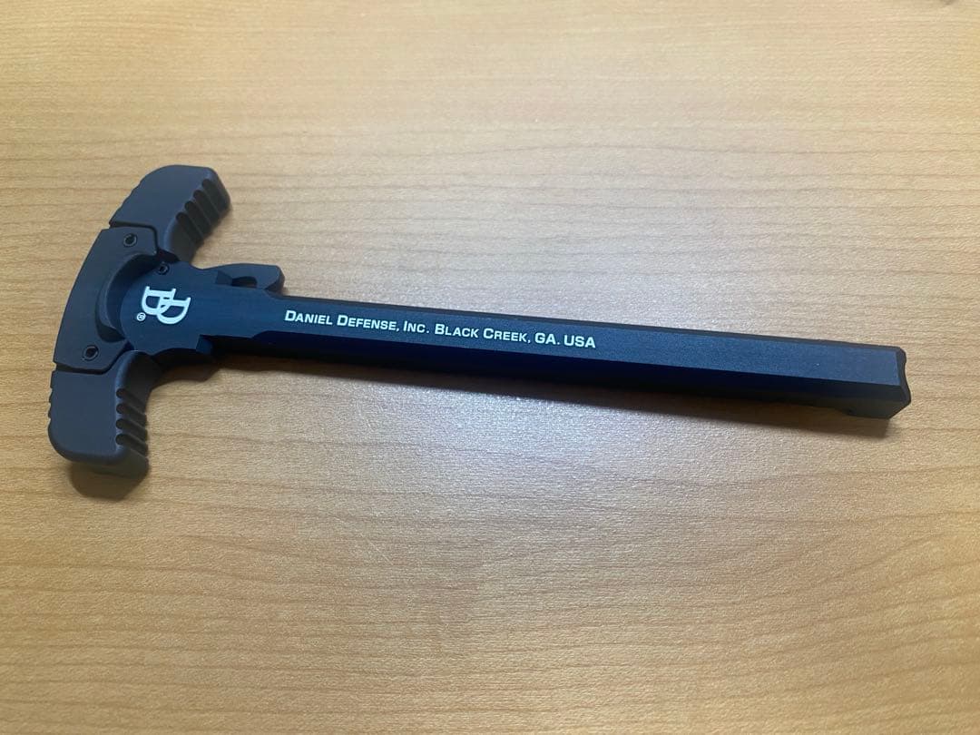 DANIEL DEFENSE チャージングハンドル 東京マルイ GBB MWS