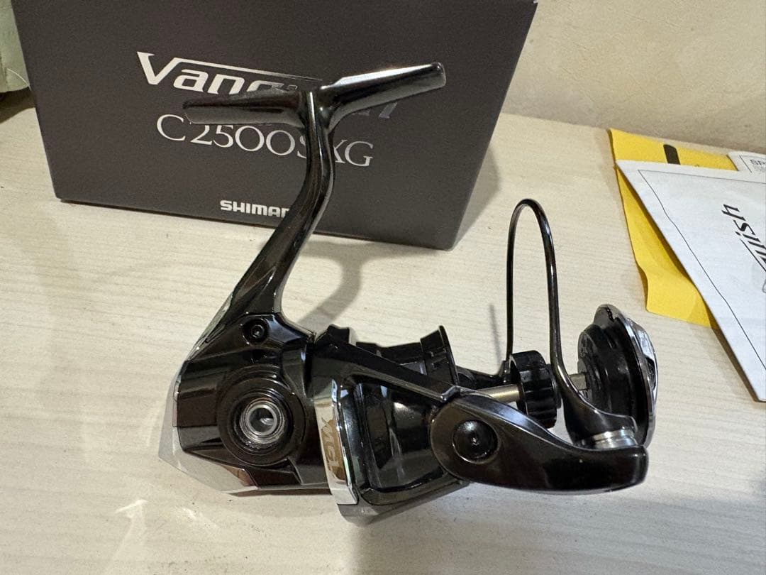 ★☆シマノ 23ヴァンキッシュ C2500SXG ボディ　新品同様