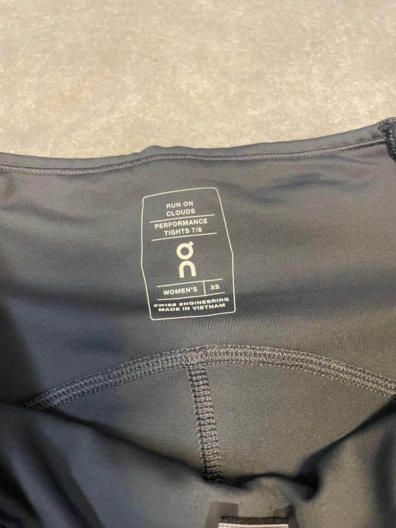 「On（オン）」Performance Tights 7/8