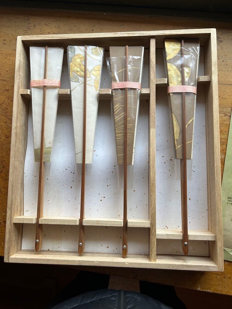 舞扇子 花と木の模様 4本セット