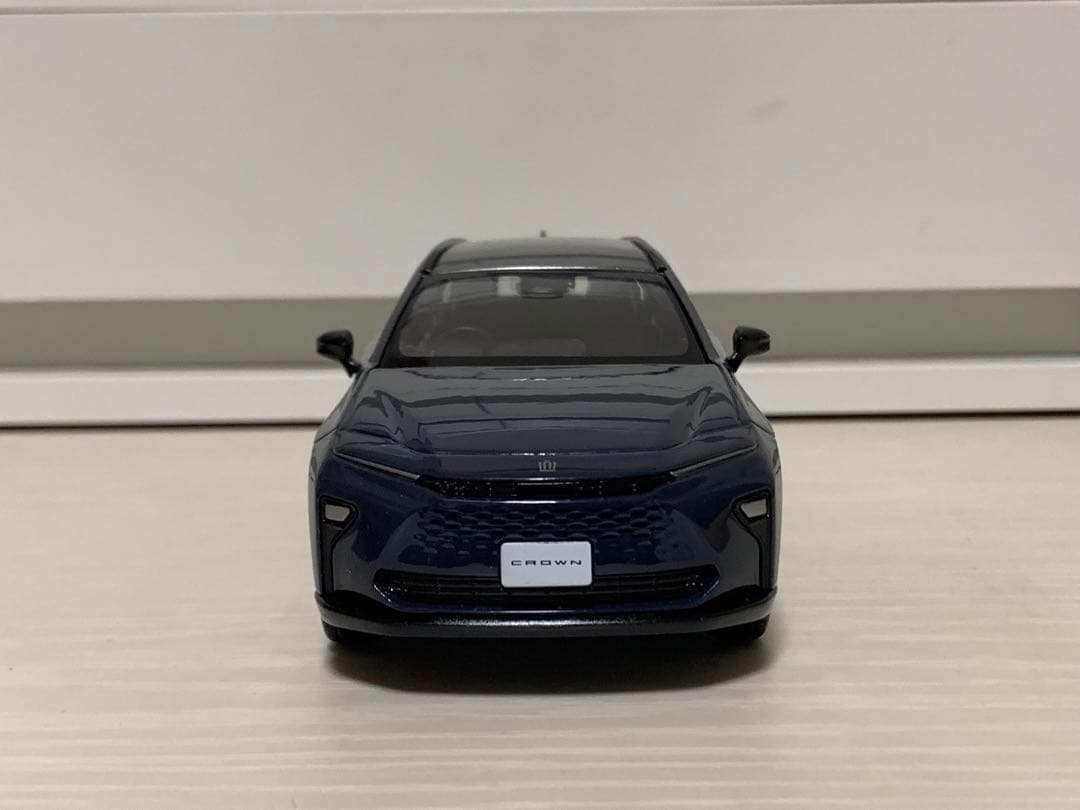 クラウンエステート PHEV カラーサンプル