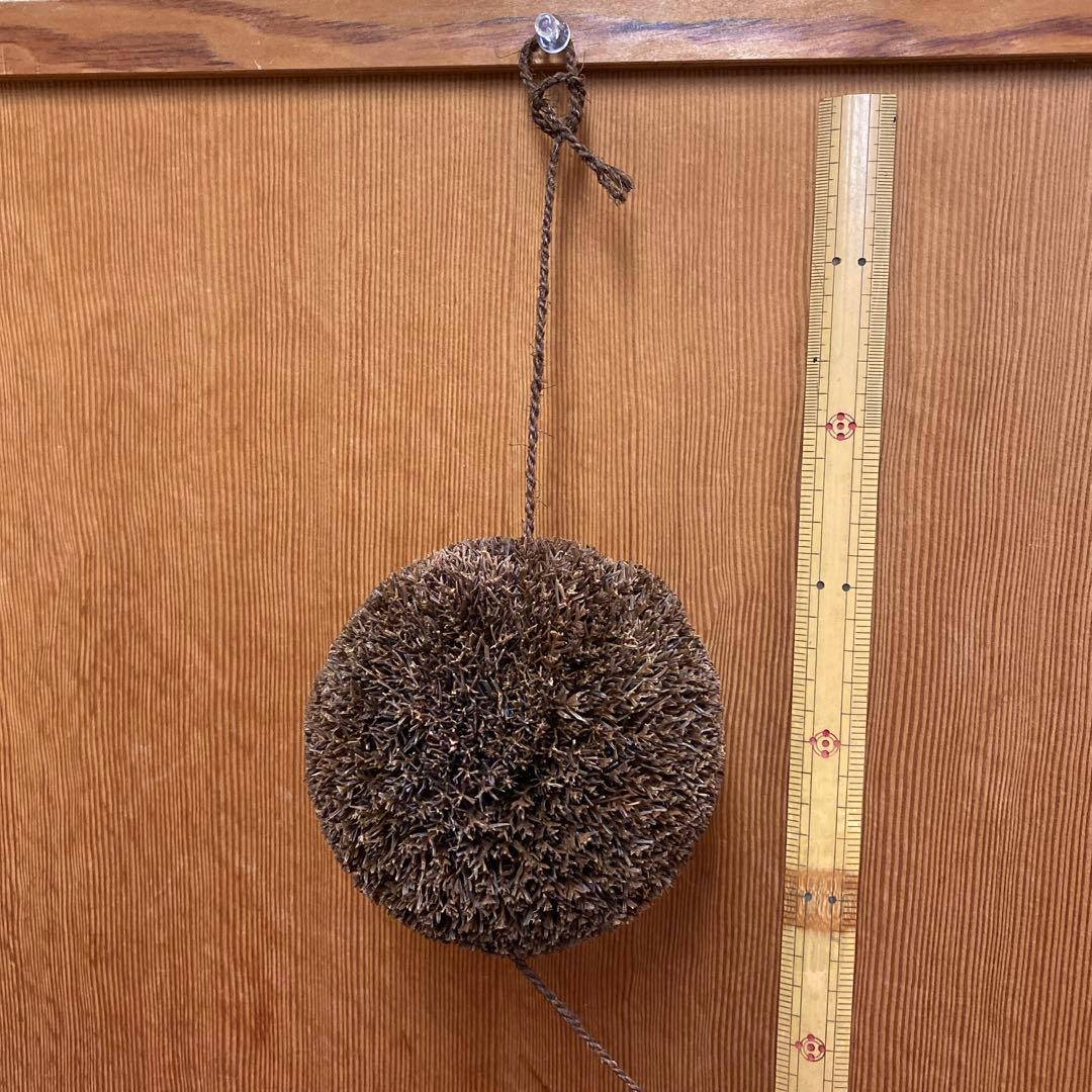 杉玉　屋根付き　笠　ハンドメイド　４寸玉　12cm 吊り下げ式