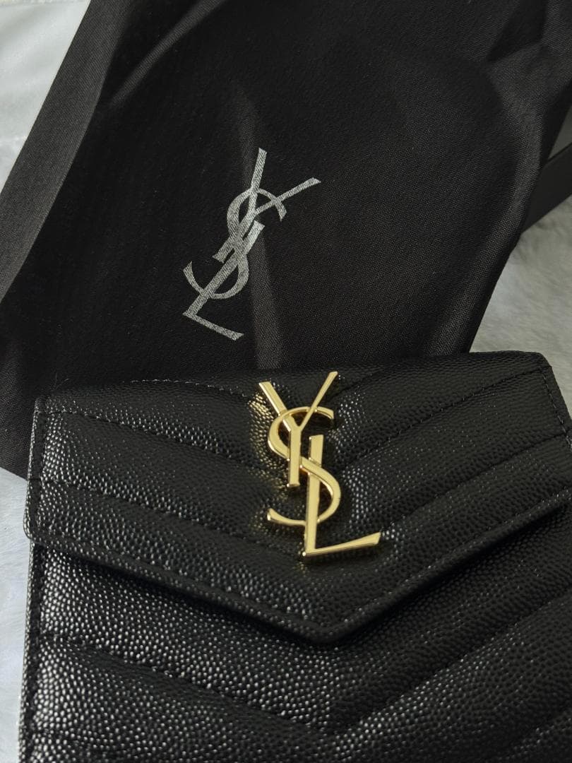 ノベルティ YSL ブラックレザー 二つ折り