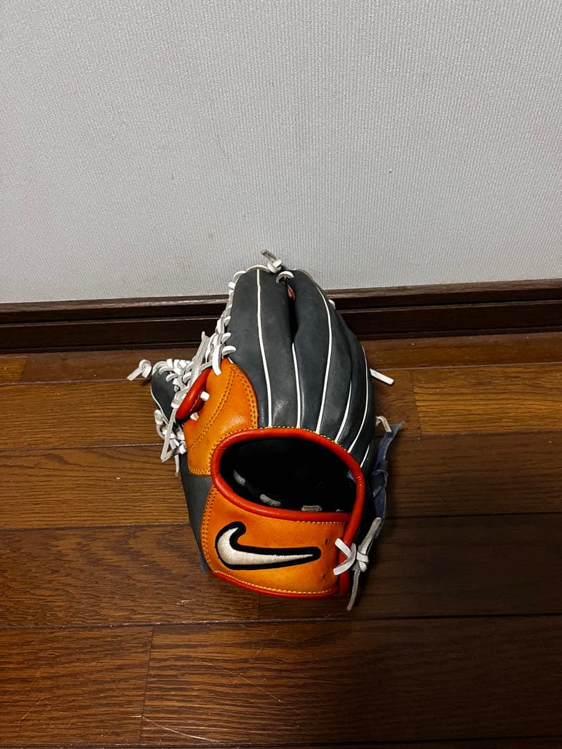 NIKE 軟式外野用グローブ