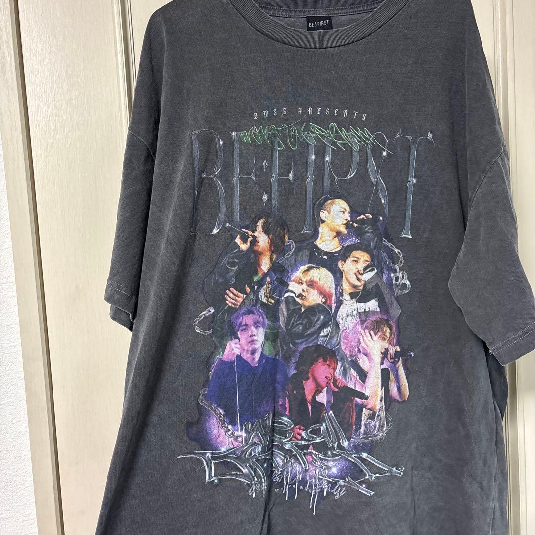 ビーファーストbe firstグレー TシャツXL