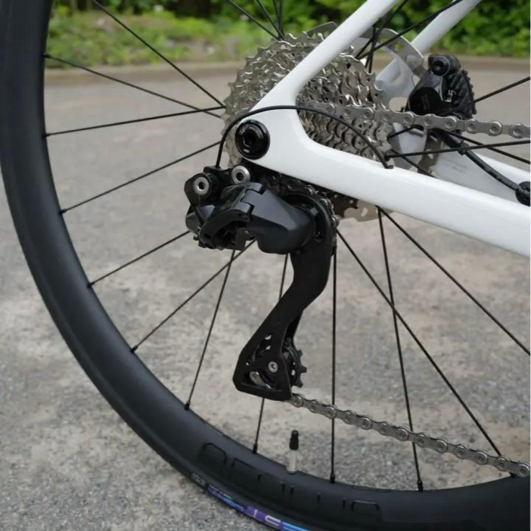 TREK Madone SL 6 gen 8 Mサイズ 電動105Di2 12s