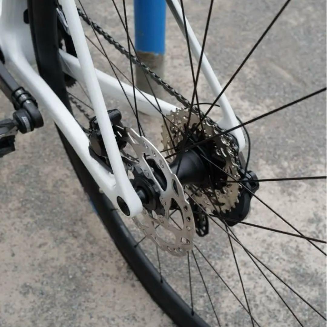 TREK Madone SL 6 gen 8 Mサイズ 電動105Di2 12s