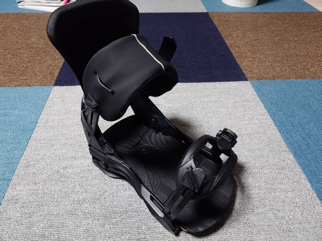 SALOMON サロモン ビンディング ディストリクト Mサイズ