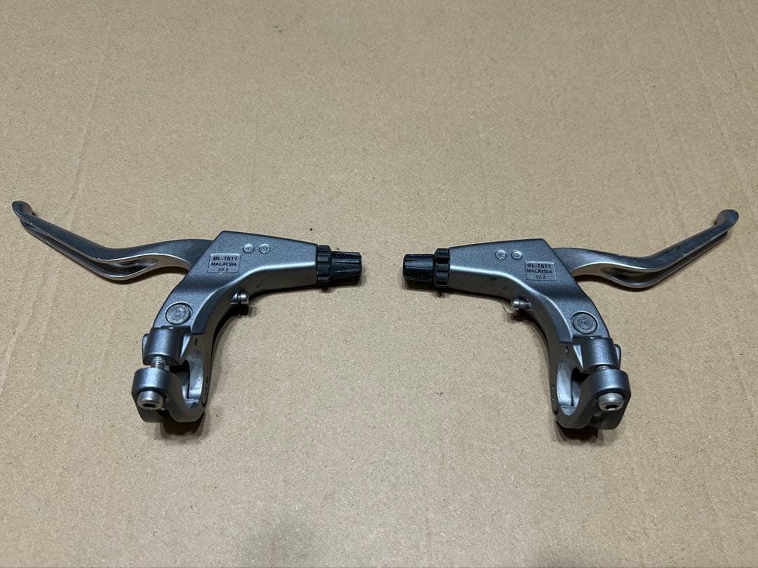 シマノ SHIMANO デオーレDEORE Vブレーキ 前後 ブレーキレバー左右