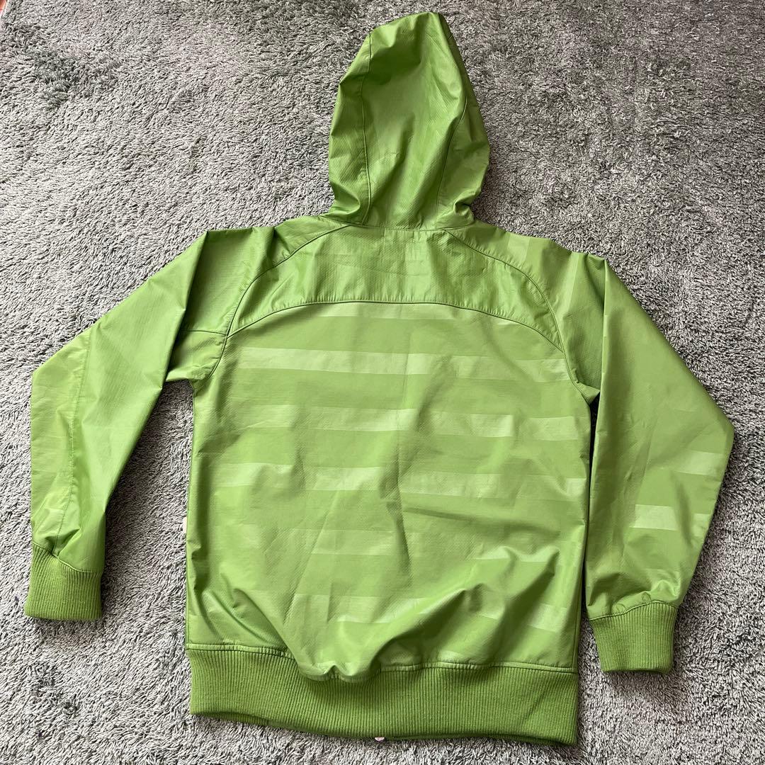 ATHLETA ナイロンジャケット