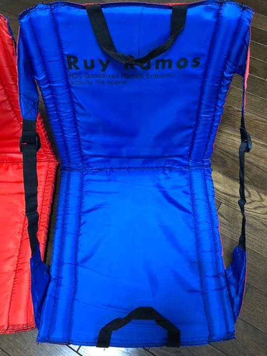 ルイ・ラモス　簡易座椅子　２つ　キャンプ　アウトドア