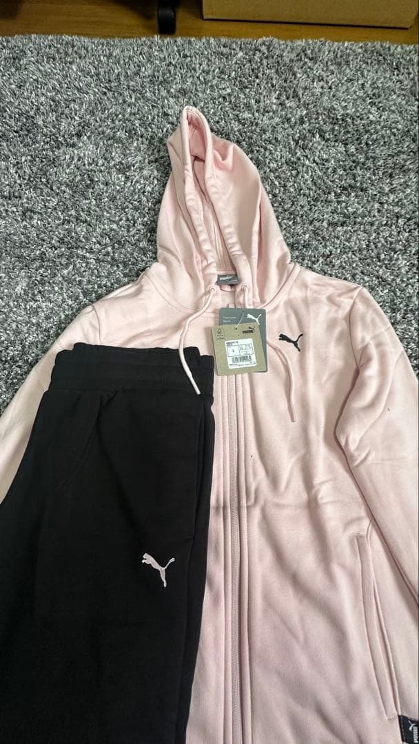 PUMA ウェメンズ CLASSIC フーテッドジャージ上下セット
