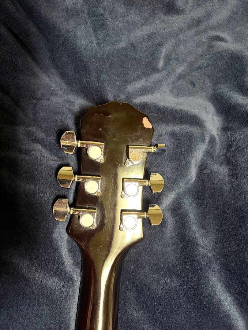 Epiphone Les Paul 100 ヴィンテージ・サンバーストカラー‼️