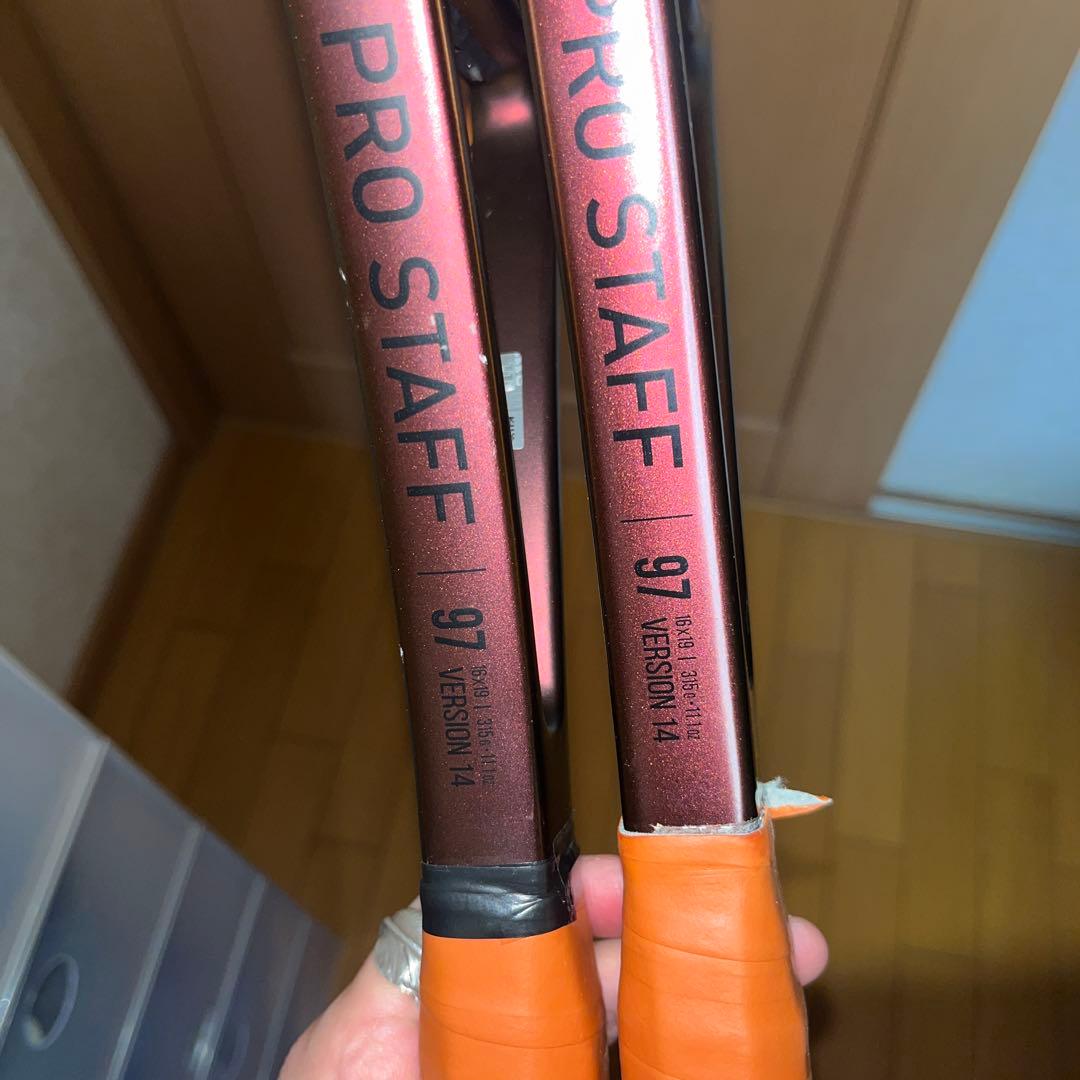 Wilson Pro staff v14テニスラケット2本セット ラケットバック