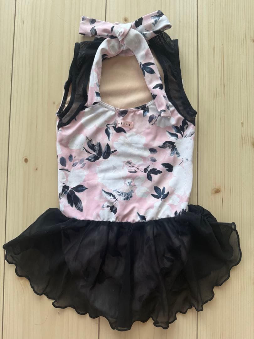 stina kids Pサイズ　花柄　レオタード