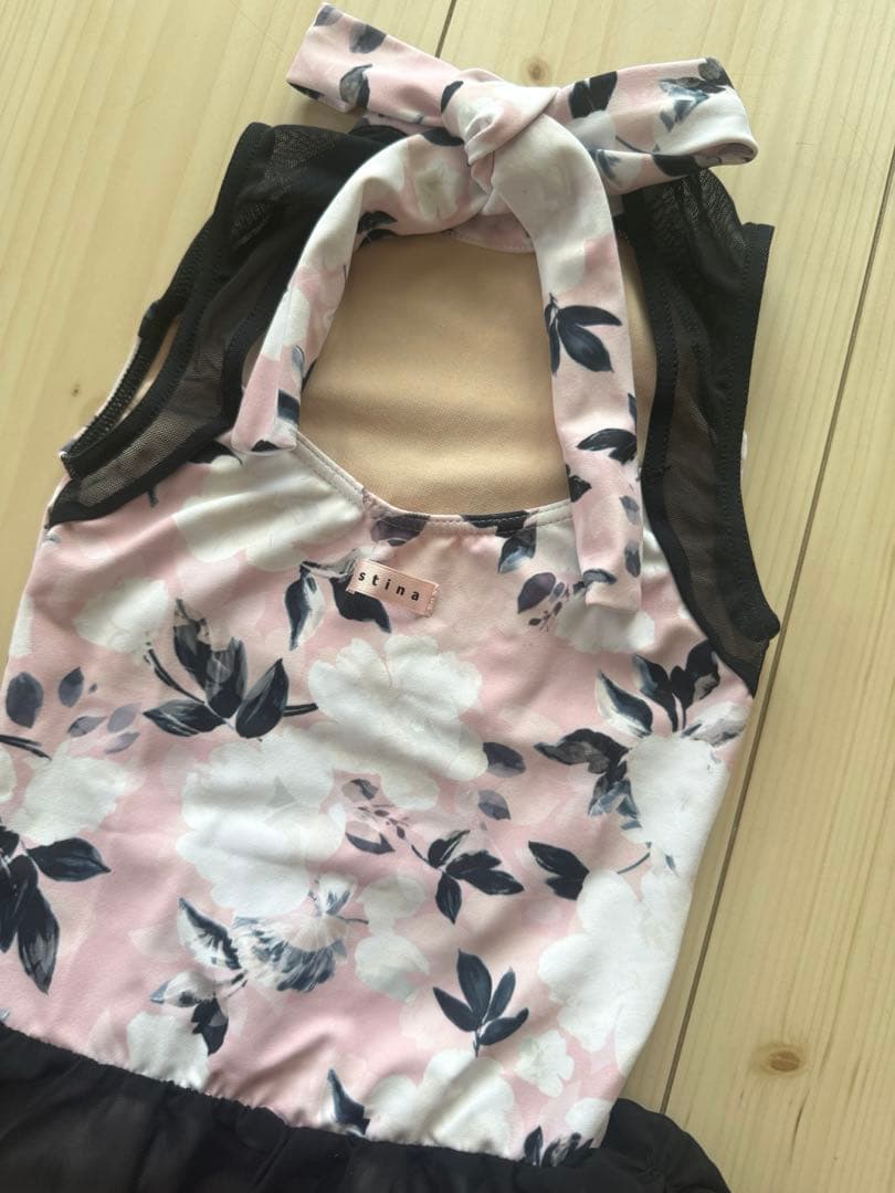 stina kids Pサイズ　花柄　レオタード