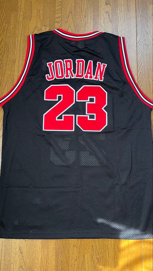 HARD WOOD CLASSICS NBAシカゴブルズ #23ジョーダン3rd