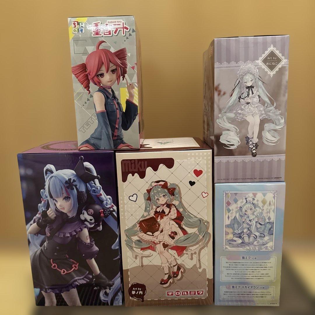VOCALOIDフィギュアまとめ売り 初音ミク 重音テト 5個セット