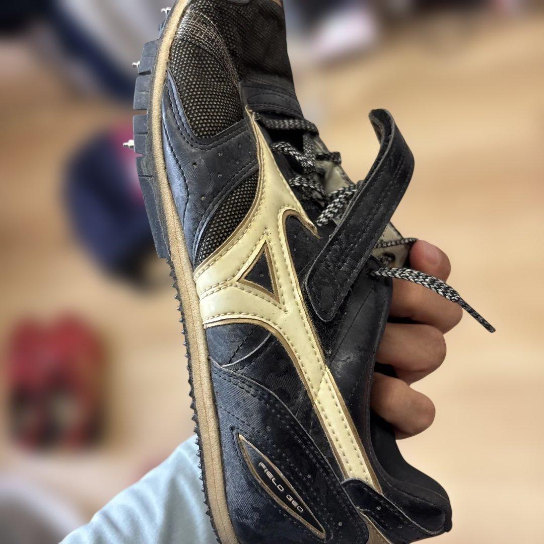 Mizuno 走り幅跳びスパイクシューズ 黒/金　25.0cm LJC