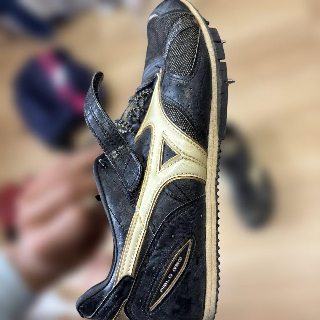 Mizuno 走り幅跳びスパイクシューズ 黒/金　25.0cm LJC