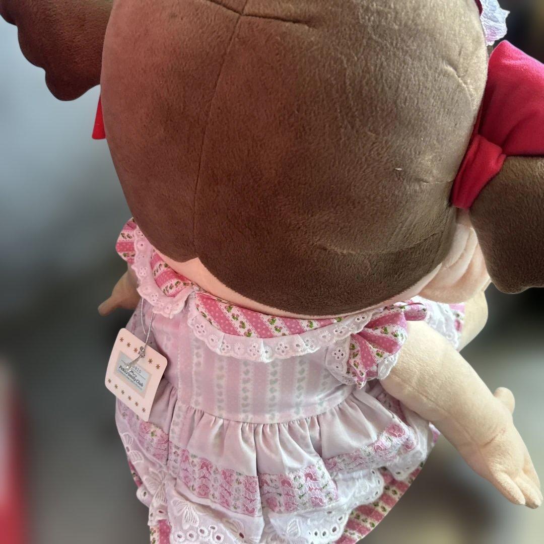希少品　ジャンボぺこちゃんお箱入り　ぬいぐるみ ドレス　シリアルナンバー付き