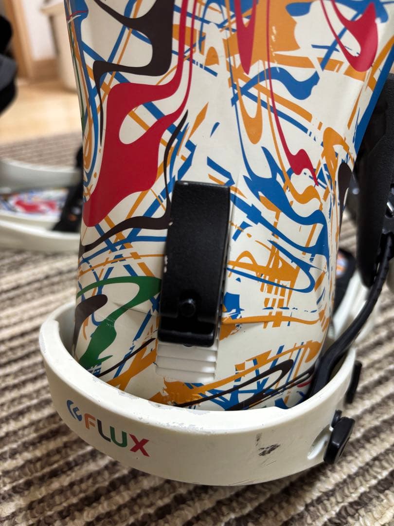 【注目度MAX】FLUX XF 22-23モデル Mサイズ 限定TEAMカラー