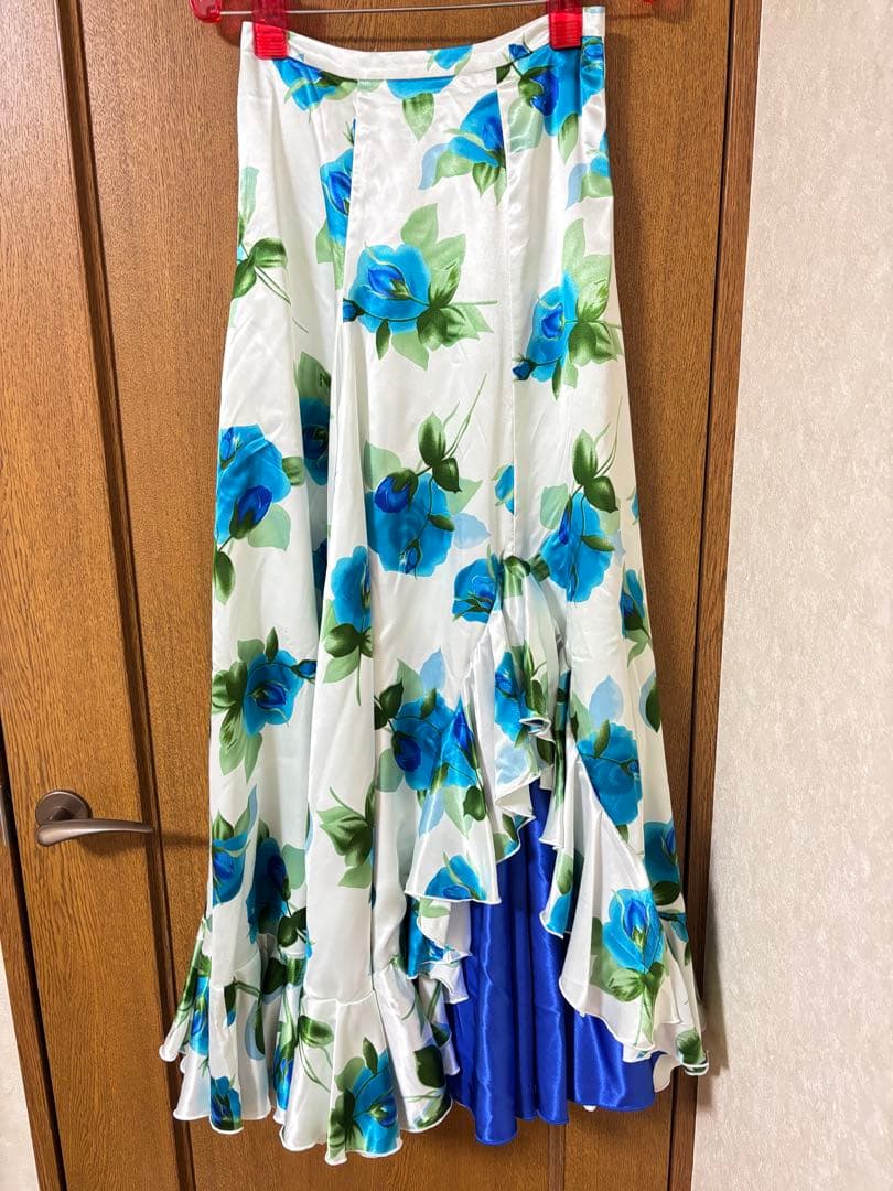 フラメンコ衣装　ツーピース　花柄ブルー