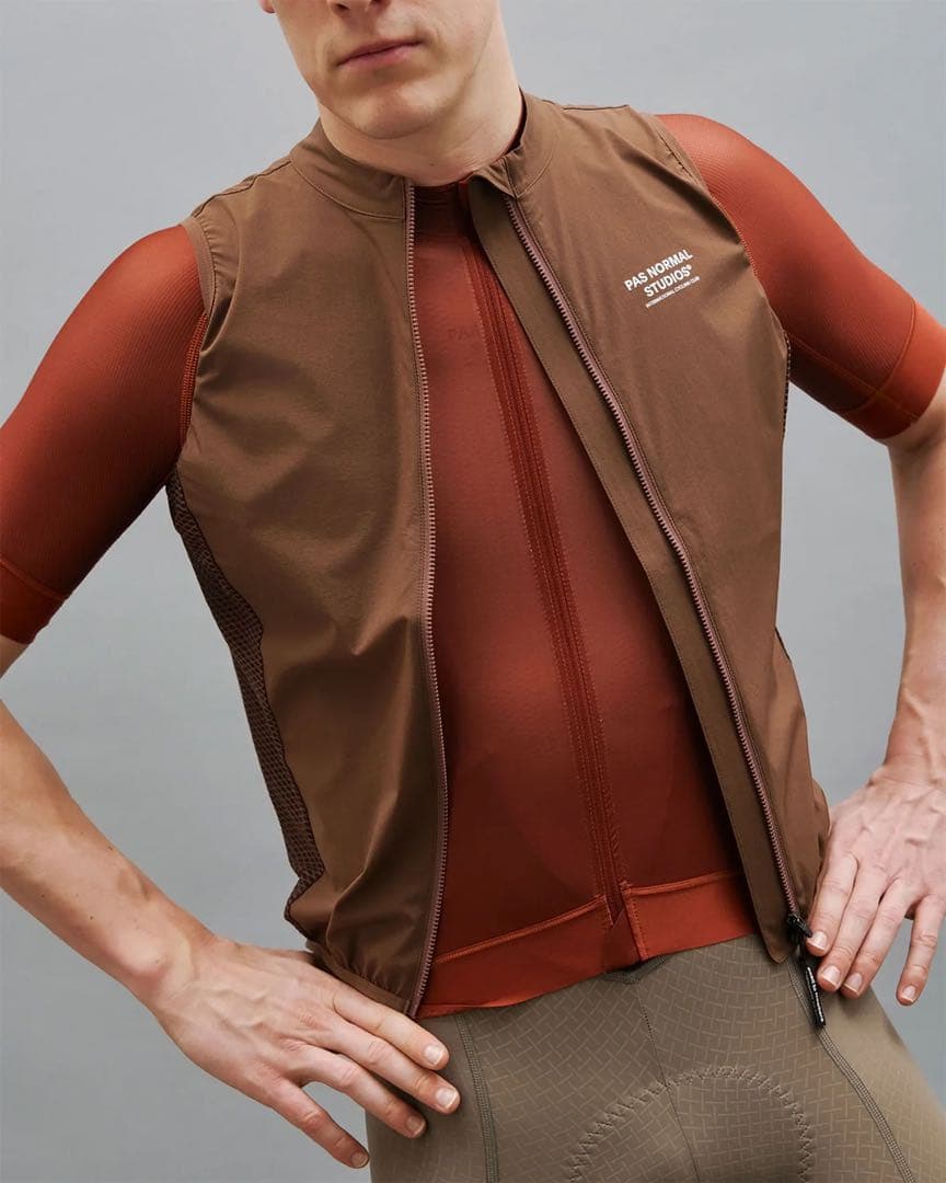 パスノーマルスタジオ MECHANISM STOW AWAY GILET