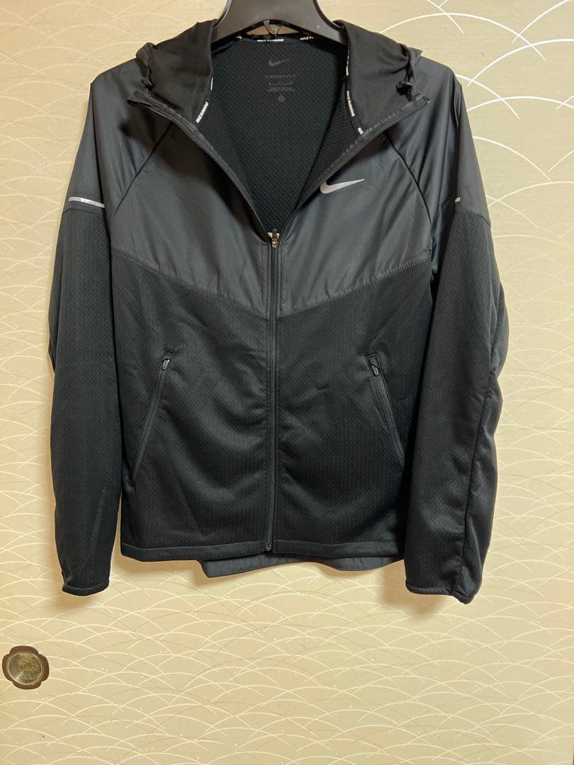 Nike フード付きジャケット Sサイズ 新品