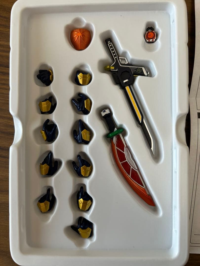 s.hフィギュアーツ 真骨彫製法仮面ライダー鎧武