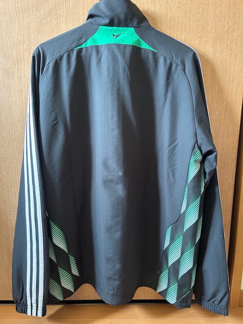 ニューカッスル25/26　adidas トラックジャケット