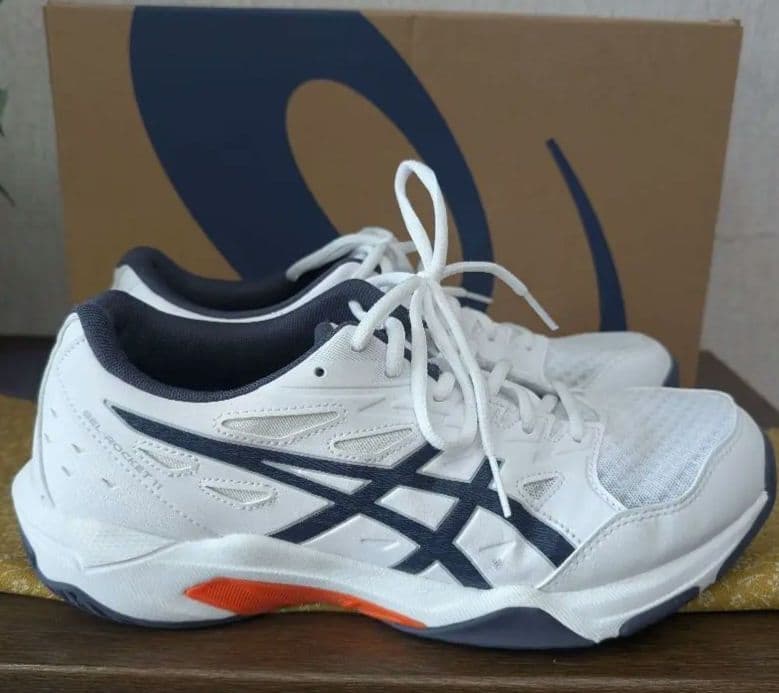 ASICS バレーボールシューズ ホワイト/ネイビー　２７センチ