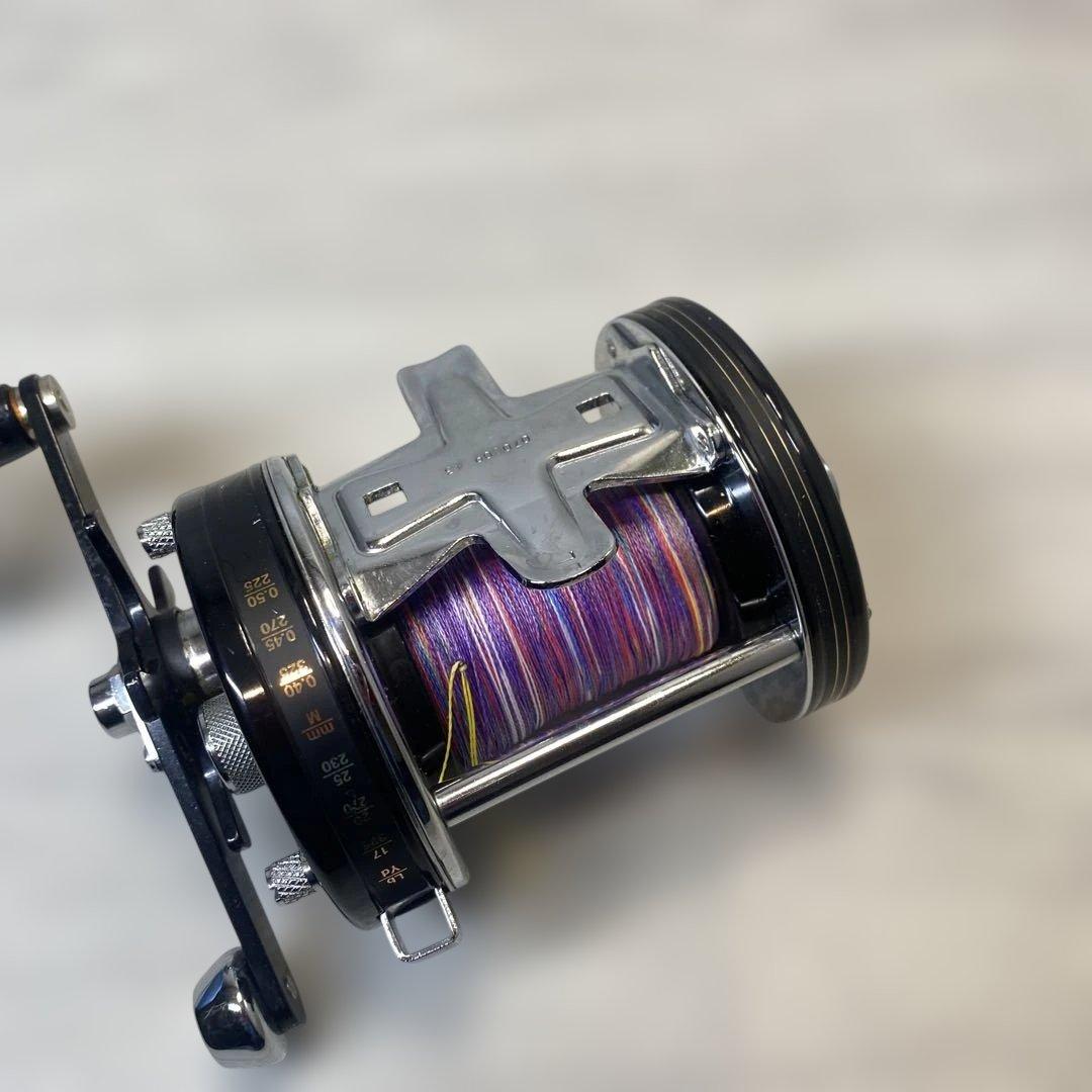 ambassadeur 7000C フィッシングリール