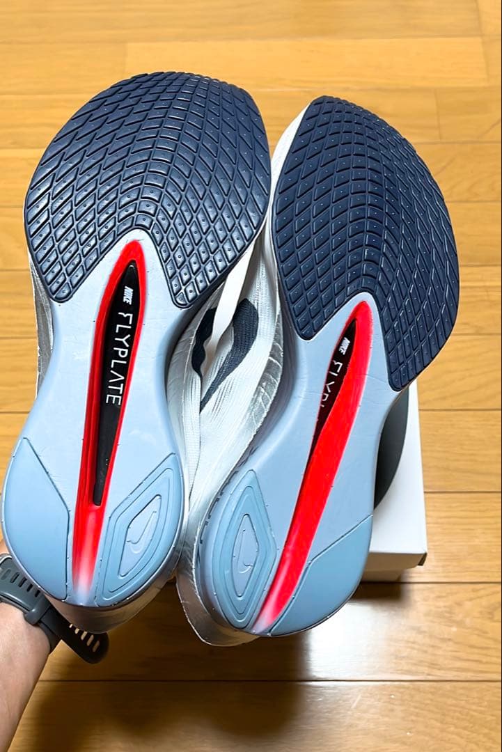 新品未使用 ナイキ ヴェイパーフライ4