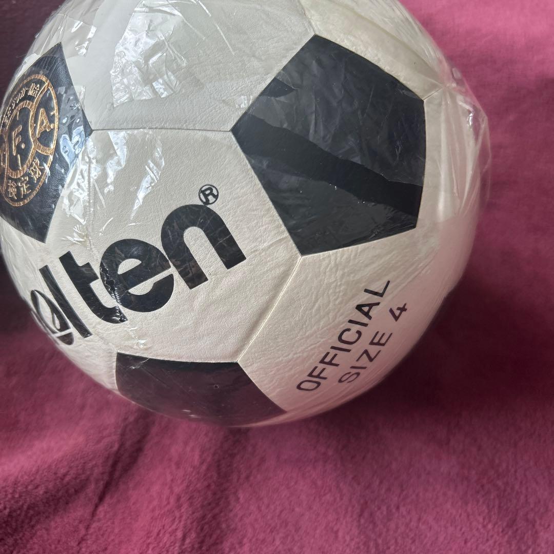 タンゴ　molten サッカーボール 公式 サイズ4 号　ワールドカップデザイン