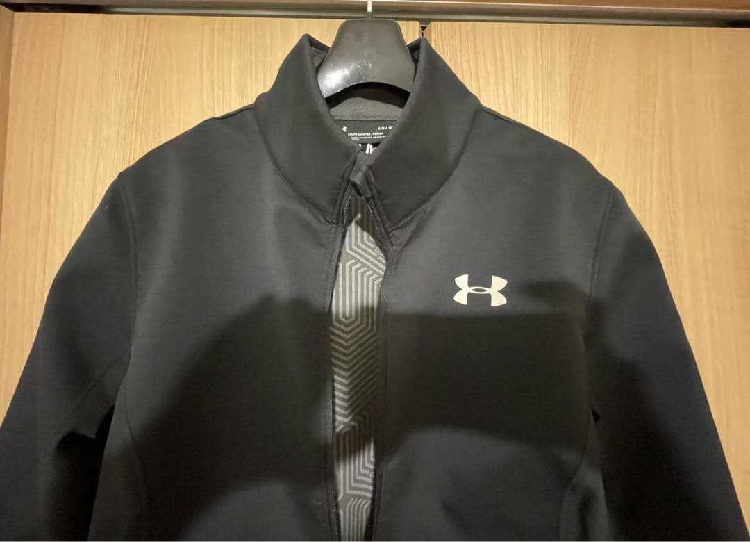 UA レディース Storm ColdGear 赤外線シールドジャケット試着のみ