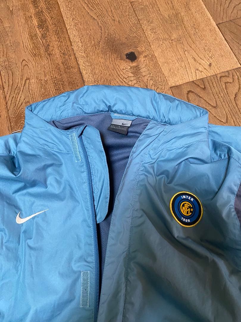 ア*ザ様 NIKE ナイキ ピステ ウィンドブレーカー
