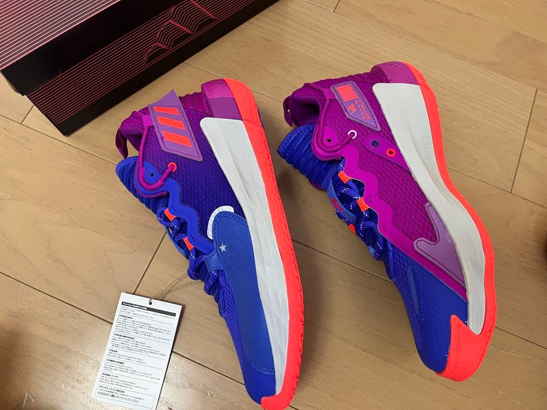 デイム7 新品　adidas Dame 7 EXTPLY バスケットシューズ