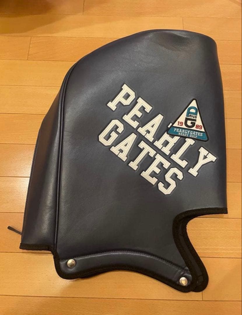 PEARLY GATES キャディバッグ　限定モデル