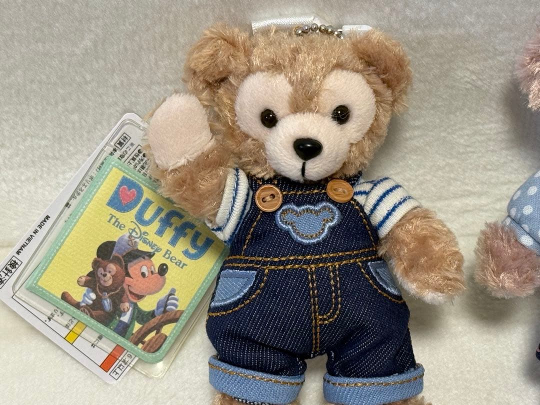 お顔厳選★新品タグ付★激レアデニム着★シェリーメイ×ダッフィー★ぬいぐるみバッジ