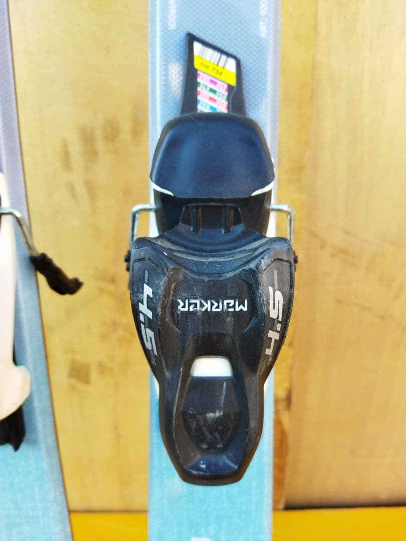 ノルディカ　Nordica 　スキー　板　sentra 130 水色