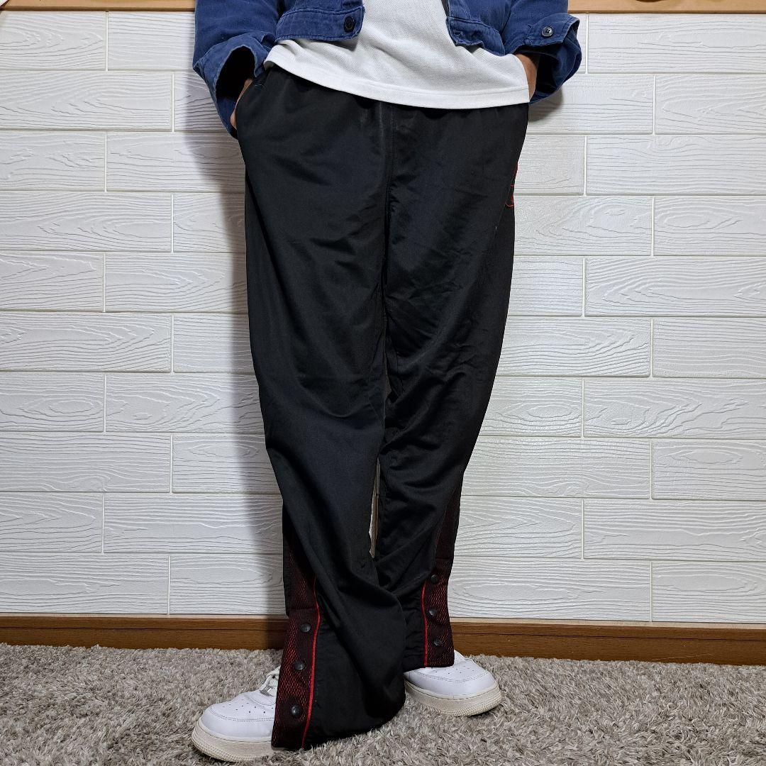 AND1　アンドワン　刺繍ロゴ　裾スナップボタン　トラックパンツ　ジャージ